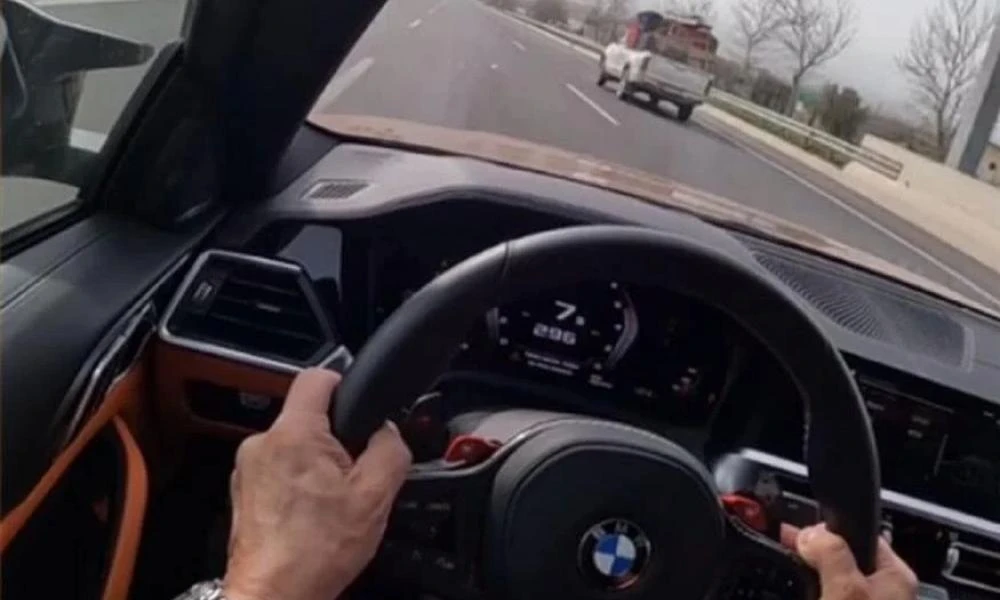 Το τερμάτισαν το κοντέρ! Σούνιο: Έτρεχαν με 292 χιλιόμετρα, ανέβασαν το βίντεο στα σόσιαλ και τους… τσάκωσαν!